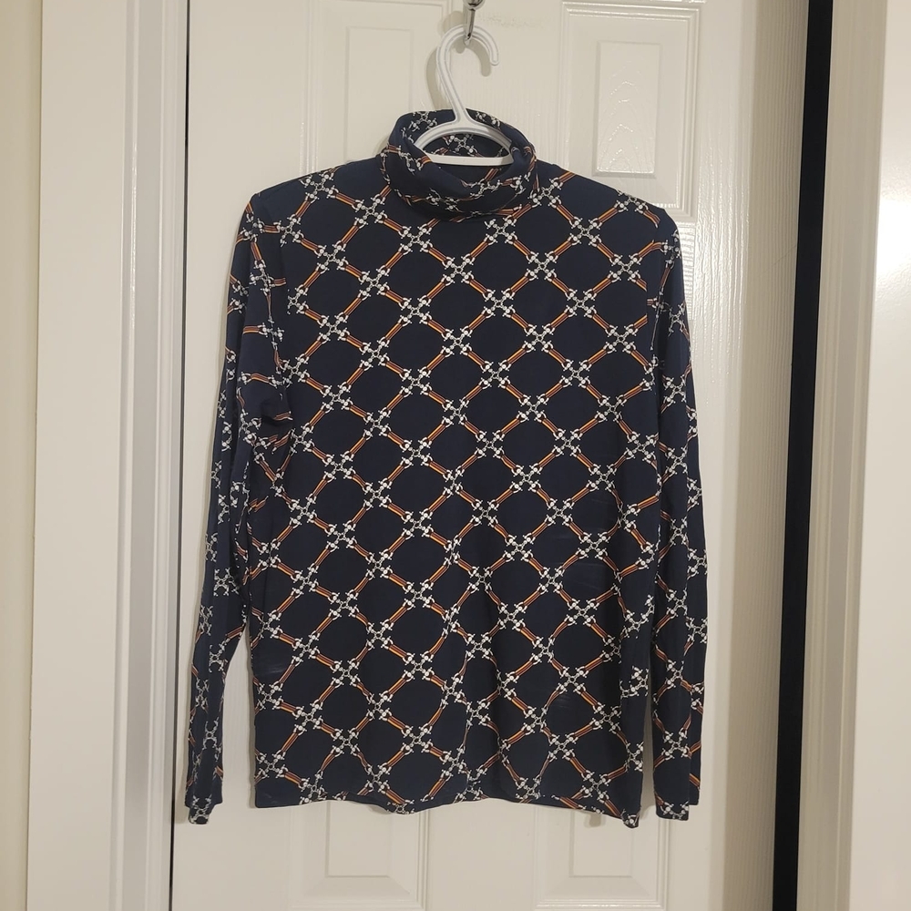 Geometric Long Sleeve Turtleneck Top